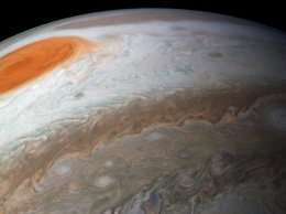 Ученые: Большое Красное Пятно Юпитера исчезнет через 20 лет