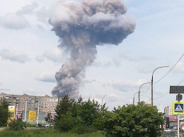 Под Нижним Новгородом на заводе боеприпасов взорвался цех с тротилом. У местных жителей вылетали стекла в окнах. Фото и видео