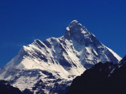 На "семитысячнике" Нандадеви в Индии пропали восемь альпинистов