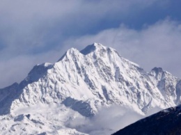 В Гималаях пропала группа из восьми альпинистов