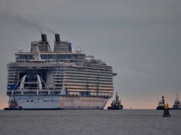 Масштабное ЧП потрясло Венецию, лайнер протаранил туристическое судно: детали и видео