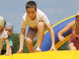В «Лавине» компания ИНТЕРПАЙП провела праздник творчества и спорта для детей сотрудников