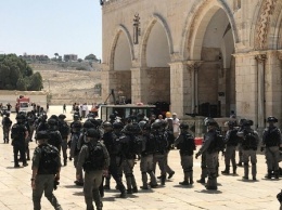 Забросали камнями полицию: в Иерусалиме в день города произошли столкновения