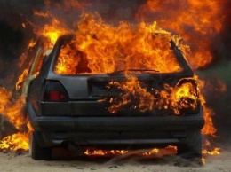 Утром в Кривом Роге сгорел автомобиль "Ford Transit"