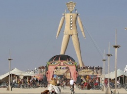 Культовый фестиваль Burning Man оказался под угрозой закрытия: что произошло