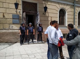 В Одессе неизвестные сорвали заседание наблюдательного совета медуниверситета - Минздрав