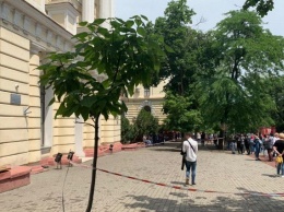 В Одессе не поделили медуниверситет: десятки пострадавших и задержанных