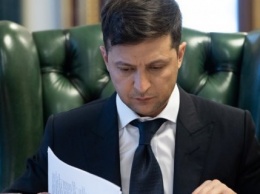 Импичмент по-президентски: какой законопроект Зеленский предложил Раде