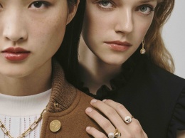 В киевский Louis Vuitton приехала новая ювелирная коллекция B Blossom