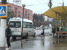 "Выкинул посреди дороги": в Киеве быдло-маршрутчик выделился хамским поведением