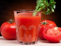 Ученые выявили неожиданную пользу томатного сока