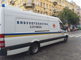 В Киеве сообщили о заминировании больше 10 объектов: среди них больницы и детские садики