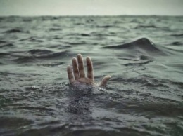 Мужчина утонул в море на глазах у собственной жены