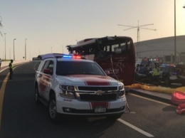 15 человек погибли в ДТП с туристическим автобусом в Дубае