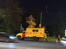 В Краснодаре смонтировали контактную сеть на улице Офицерской