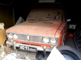 Какие автомобили нашли при сносе московских гаражей (фото)