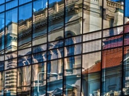 Здание из стекла построят в Праге
