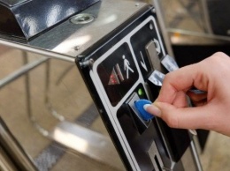 Киевскому метрополитену предлагают отказаться от ликвидации жетонов