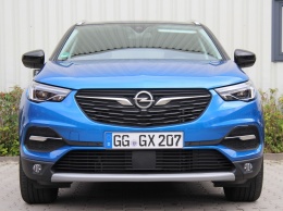 Opel Grandland X - комфортный и вместительный середнячок из Германии