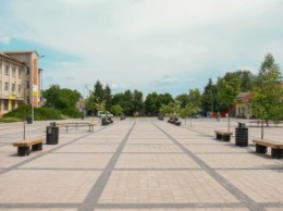После реконструкции центральная площадь в Криничках превратилась в излюбленное место отдыха местных жителей -Валентин Резниченко