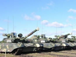 "Укроборонпром" пока не смог заменить российские детали в танках "Оплот" - Минобороны