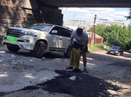 В Днепре наконец-то взялись за Крестьянский спуск