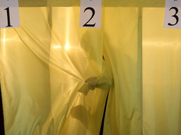 ЦИК зарегистрировала 23 кандидата-мажоритарщика на внеочередных выборах в Раду