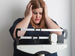 Эксперты из Великобритании: недостаток витамина С мешает человеку похудеть
