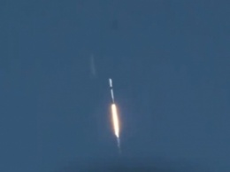 SpaceX запустила ракету Falcon 9 с тремя спутниками (видео)