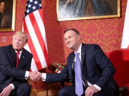 Дуда и Трамп подписали декларацию о расширении американского военного контингента в Польше