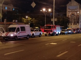 В Киеве полсотни пожарных "тушили" условный пожар в метро