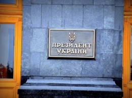 Журналисты показали, кто приходил на Банковую после инаугурации Зеленского