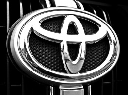 Toyota анонсировала появление новых функций безопасности