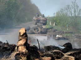 Ситуация на Донбассе продолжает обостряться: боевики активно обстреливают украинцев