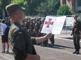 В Николаевском полку Нацгвардии молодые бойцы приняли присягу (ФОТО)