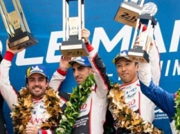 Toyota второй раз подряд выиграла гонку "24 часа Ле-Мана": видео