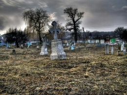 Днепряне открывают тайны старых кладбищ - редкие фото