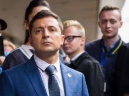 Зеленский рассказал о первой встрече с Путиным, Платини задержали из-за коррупции и криптовалюта от Facebook: ТОП новостей дня