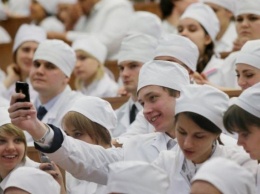Украинские студенты провалили экзамен по качеству медицинского образования