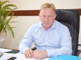 Беляевский мэр хочет двойную зарплату в качестве премии