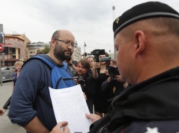 На Илью Азара в полиции составили протокол за марш 12 июня