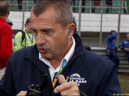 Янник Дальмас - третий стюард Гран При Франции