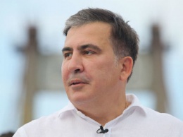 Саакашвили повторил дерзкую выходку Зеленского: "В Одессе фонтаны не хуже", видео