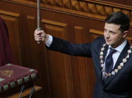 Первый месяц Президента Украины: что сделал и не сделал Зеленский