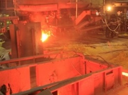 US Steel сокращает производство из-за снижения спроса