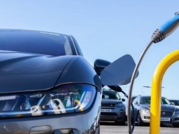 Все автомобили правительства Великобритании должны быть электрическими к 2030 году