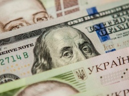 В Украине резко подорожал евро, доллар тоже растет