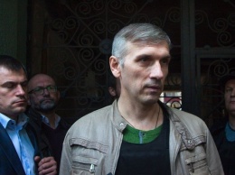 Подозреваемых в покушении на активиста Михайлика освободили из-под стражи