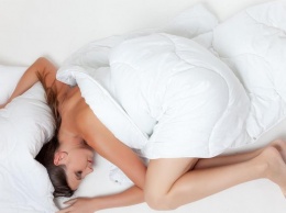 Как уснуть в жаркую ночь: главные советы