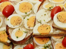 Что приготовить на завтрак: рецепты вкусных и необычных бутербродов